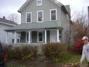 Foreclosures Hurt Tenants In Connecticut